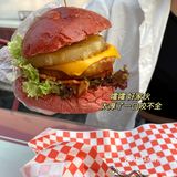 恰饭还能偶遇一位好酷的爷爷！