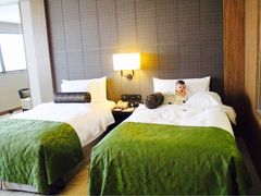 -上海滴水湖皇冠假日酒店