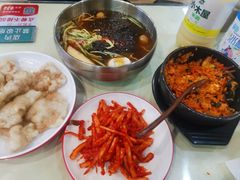 -服务大楼冷面(延大店)