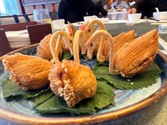 鲍鱼天鹅酥-白天鹅宾馆-宏图府餐厅