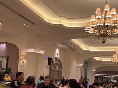 -沙龙酒家