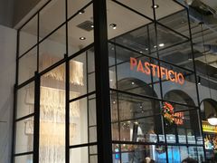 门面-MOMENTI手工意面(晶耀前滩店)