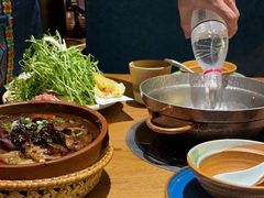 -吃饭皇帝大土家民族菜(正大广场店)
