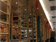 大堂-稻香酒家·34年老字号·港式粤菜(汉街店)