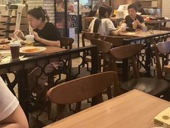 -必胜客(龙湾万达店)