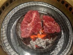 -山川小町·极番烧肉(新地假日广场店)