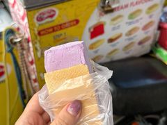 -詹爷爷乌节路街头冰淇淋