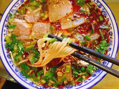 -吾穆勒蓬灰牛肉面·清真(北滨河中路店)