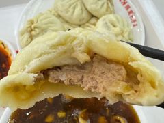 猪肉包子-陈寔包子王·卤煮小肠·京味小吃(龙潭店)