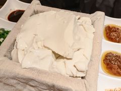 -95号酱骨·一块豆腐(展春园西路店)
