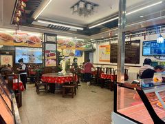 大堂-玉华台饭庄(裕中西里小区店)