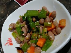 芹菜花生米-肥鱼屯活鱼锅(惠工街店)