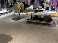 -ZARA(凯德乐峰广场店)
