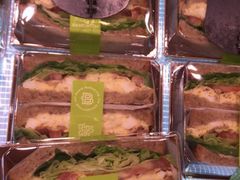 -巴黎贝甜(华堂新辰汇店)