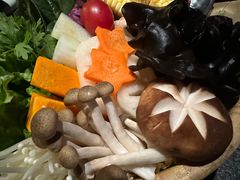 -湊湊火锅·茶憩(新中关购物中心店)