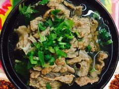翘脚牛肉-谢老五跷脚牛肉·非遗传承店