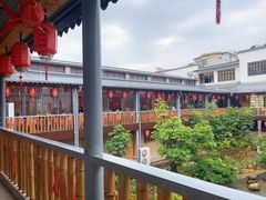 -年辉渔村