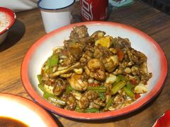 -老三样·美食研究中心(世贸路店)