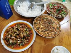 鱼香肉丝-鸡哈豆花(梅西广场店)