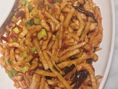 -渝信川菜 · 川味家常菜(财富购物中心店)