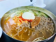 冷面-屋里家延边朝鲜族冷面(南园店)