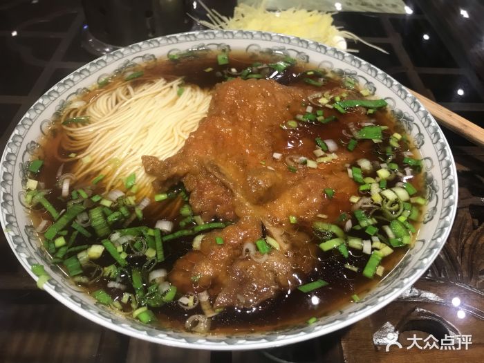 观振兴·苏式面馆大排面图片