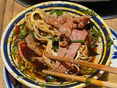 -旧街市鲜货老火锅(大光路店)