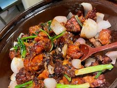 招牌霸味啫啫鸡-鹊玥·粤菜小馆(汇智国际商业中心店)