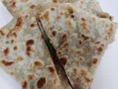 -溢心园香河肉饼总店