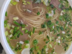 -撒拉人家.酸菜牦牛肉火锅