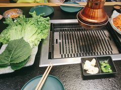 -臻牛烤肉
