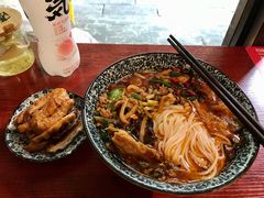 -粉家柳州螺蛳粉(杨宅路店)