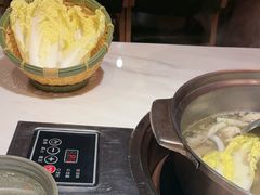 -喃喃椰·糟粕醋·椰子鸡火锅(七堡花园店)