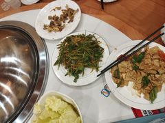 -冰城焰会大丰收铁锅炖(萝岗万达金街店)
