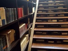 iphone_upload_pic-钟书阁(松江泰晤士小镇店)