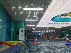 -Swim斯卫姆国际儿童游泳中心(红博中央公园店)