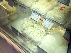 -白玉兰食品甜凤店(合生汇店)