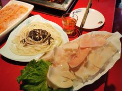 -二荆条·蜀鲜汇城市森林火锅