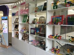 -爱乐梵国际儿童教育中心(古美店)