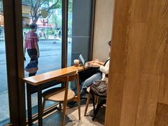 -星巴克(广州淘金路店)