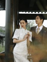 -易摄影婚纱摄影工作室