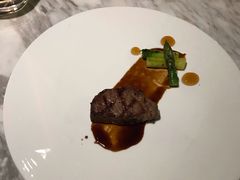 -La Mer Restaurant & Lounge