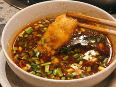 -肖肖酸萝卜鱼火锅(总店)