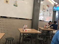 -喜莲咖啡