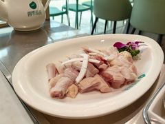 -四季缤纷椰子鸡(梅溪新天地店)
