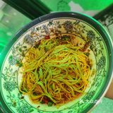 这是一家连干拌面都好吃的烧烤店[调皮]