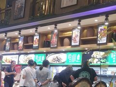 -黄泥岗·地道湖北菜(奥特莱斯店)