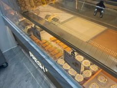 -鲍师傅糕点(大沽南路店)
