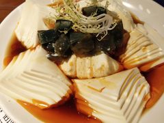 皮蛋豆腐-胖哥俩肉蟹煲(湖滨银泰in77店)