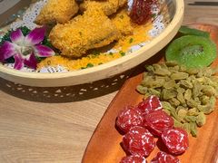 -山城外·非遗酸菜鱼(蜀都万达店)